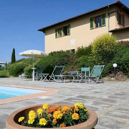 Agriturismo Le Veneri Con Piscina A *