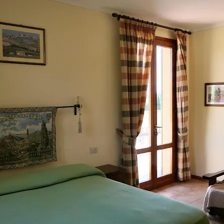 Aparthotel Agriturismo Le Veneri Con Piscina A